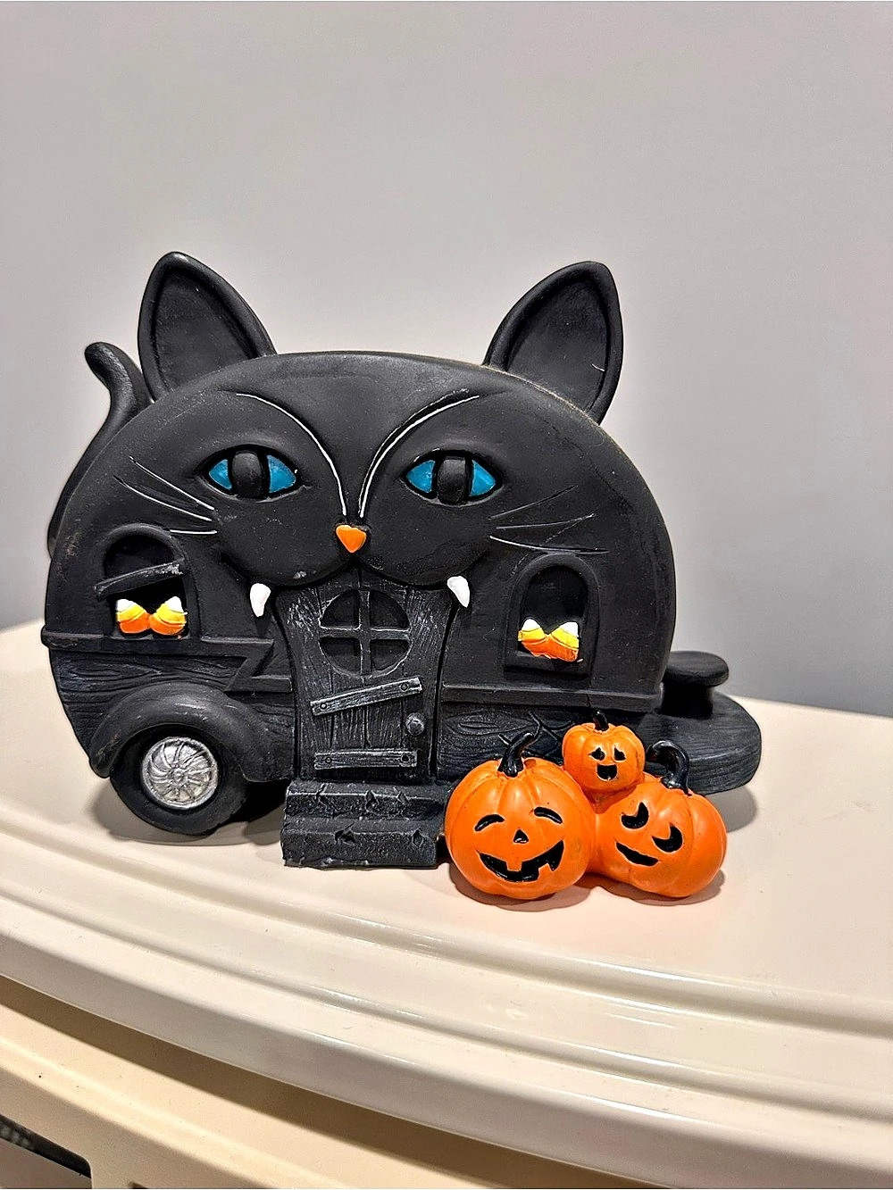 Halloween Cat Car Decor in Black & Orange